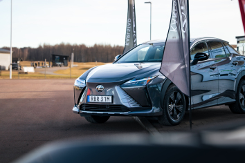 Lexus Ruff Golf bild