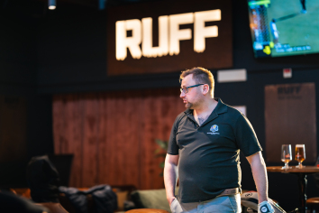 Lexus Ruff Golf bild