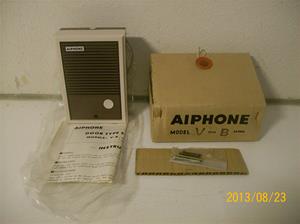 757. Aiphone, V-B. Nr: 21764 Z. Snabb/trapptfn. Hör ihop med intnr 756. Tillbh. enligt bild. 101_0405