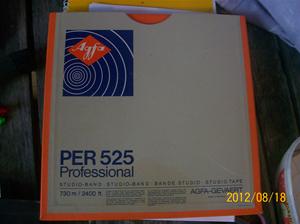 625. Agfa. Per 525 Professional 2400ft, 730m. Magnetband.