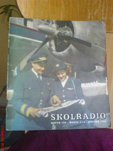 234. Skolradio, häfte. Typ: Häfte klass 5-8. Nr: 138. År 1953. Mobilfoto k750i nr.054
