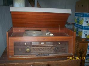 583. Philips, radiogrammofon. Typ: H5S 04A. Nr: 119189. Fotonr: 100_9337