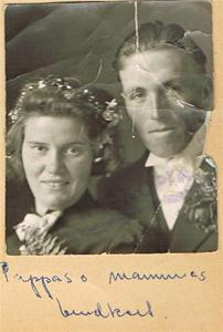 Mor och fars bröllopsfoto 001