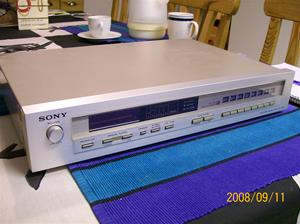 254. Sony, tuner-reciver. Typ: FM Stereo/FM AM Tuner ST-J 55 L. Nr: 513449. Fotonr: 100_2186