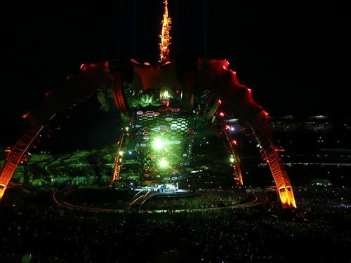 U2 U2