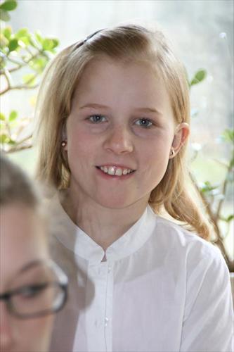 Elin Elin